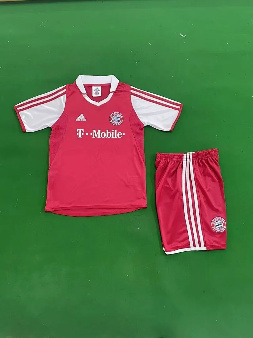 Bayern Munich 2003/04 Home Kids Kit — 1
