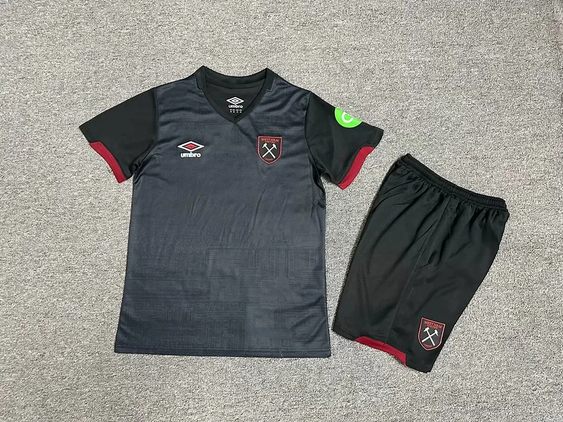 West Ham United 2024/25 Away Kids Kit Black