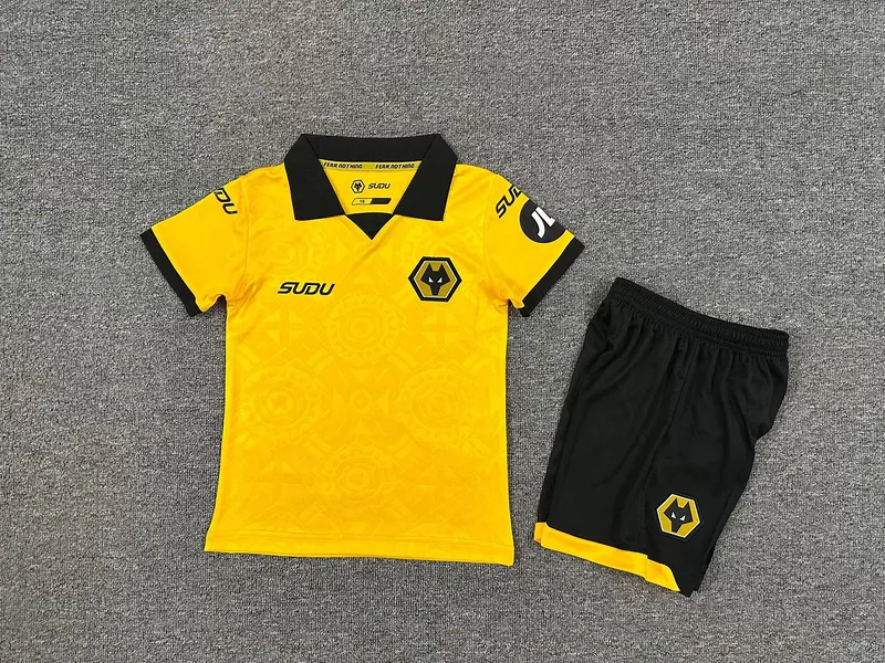 Wolverhampton Wanderers 2025/26 Home Kids Kit — 2