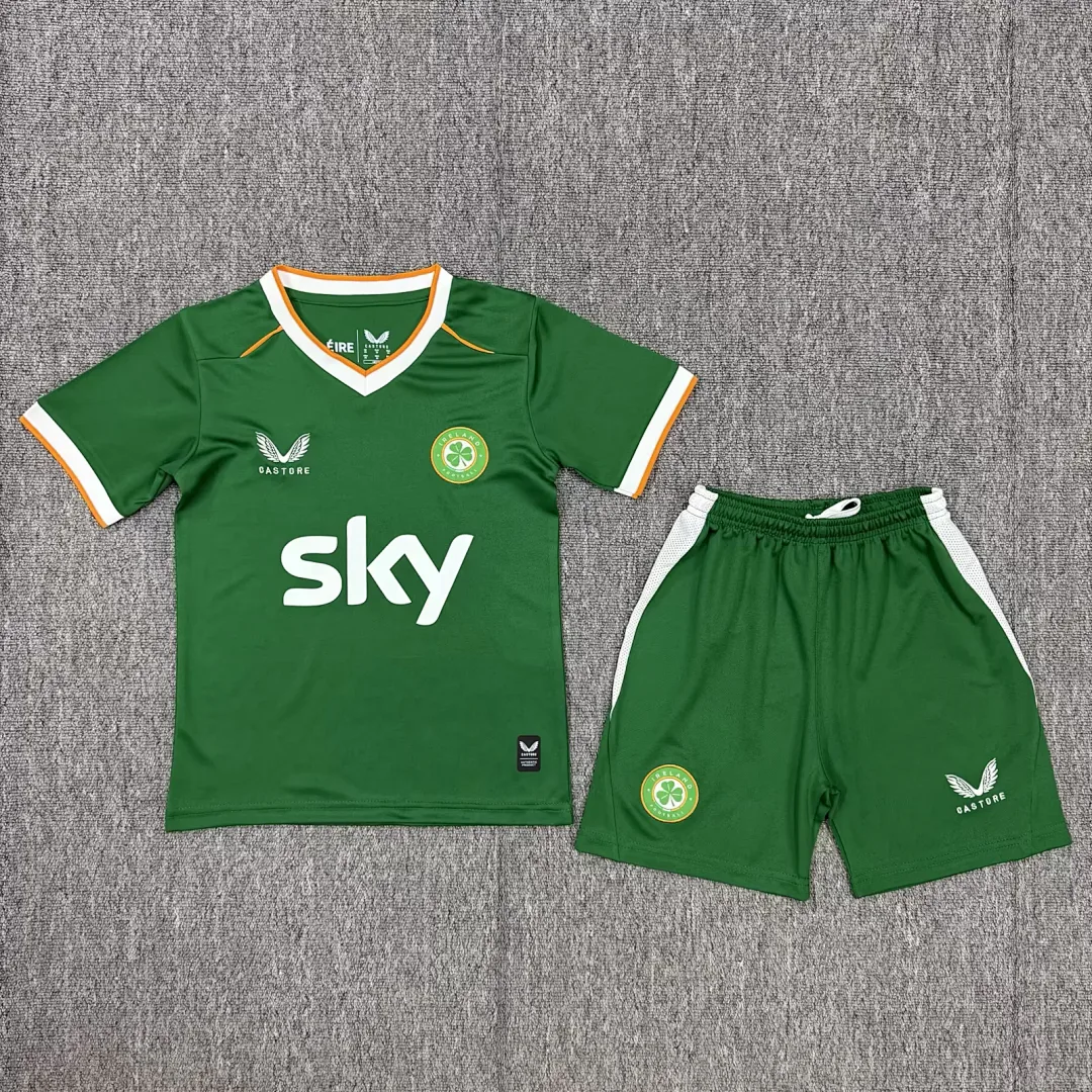 Ireland 2016/28 Home Kids Kit