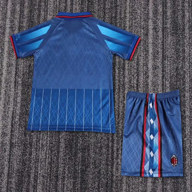 AC Milan 1995/96 Away Kids Kit — 2