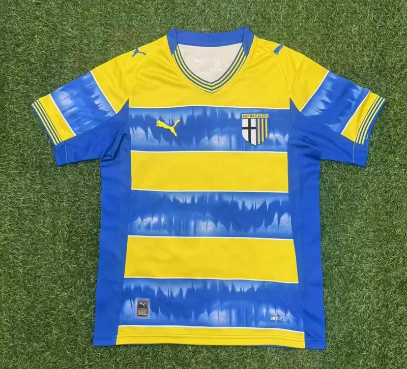 Parma 2025/26 Away Shirt