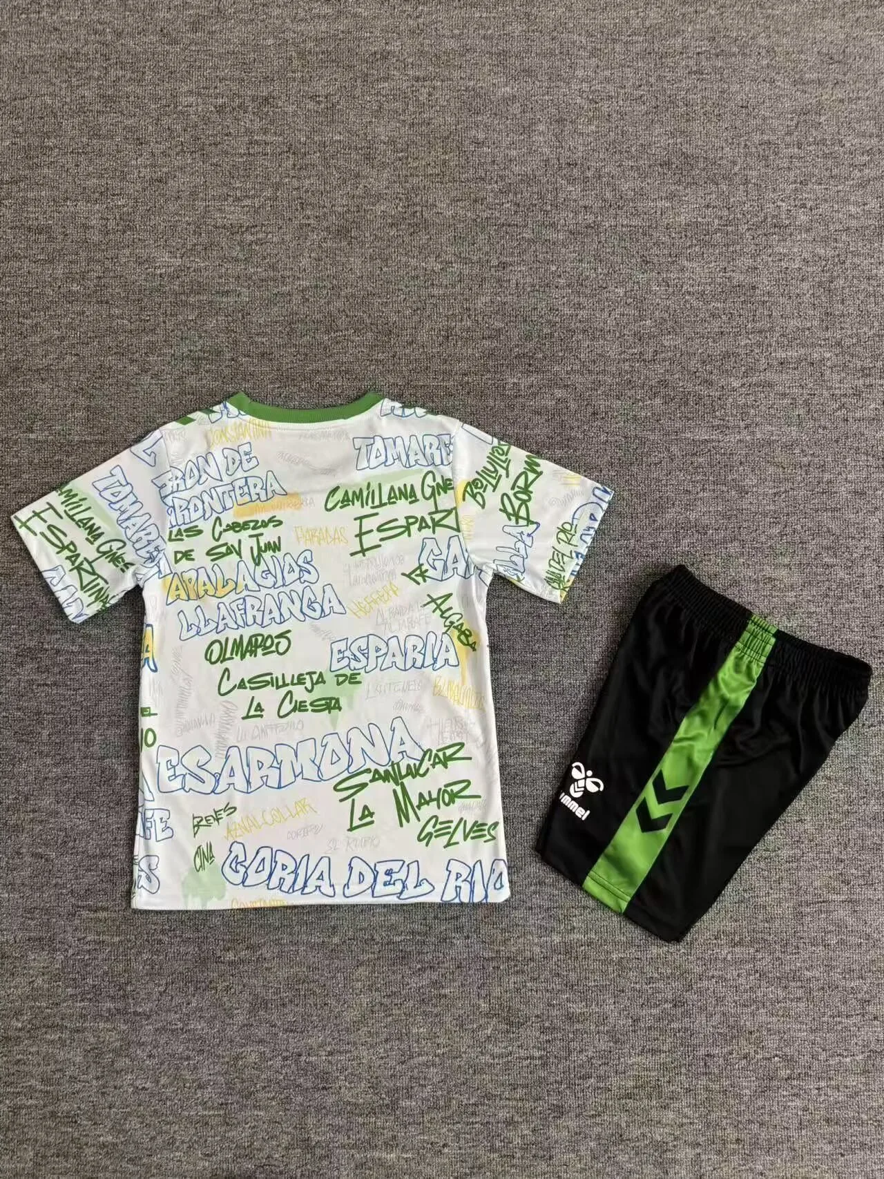 Real Betis 2025/26 Training Kids Kit — 2