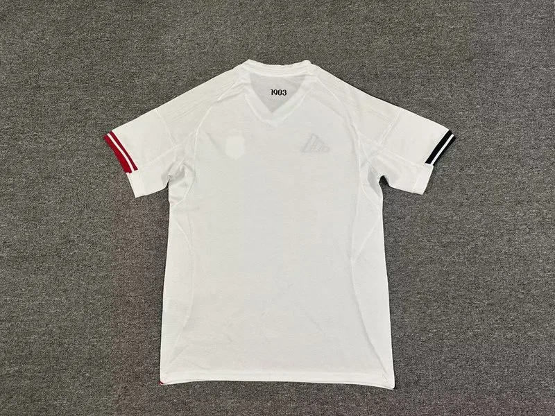 Beşiktaş 2025/26 Domicile Maillot Manches Courtes — 2