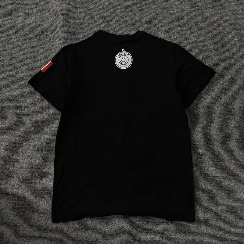 Paris Saint-Germain Shirt Trionphe
