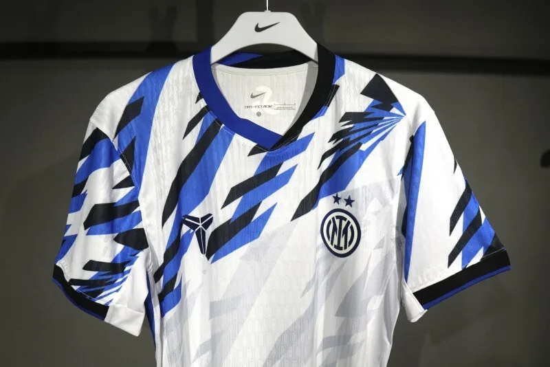 Inter Milan 2025/26 Shirt Player Version Special Edition — 2