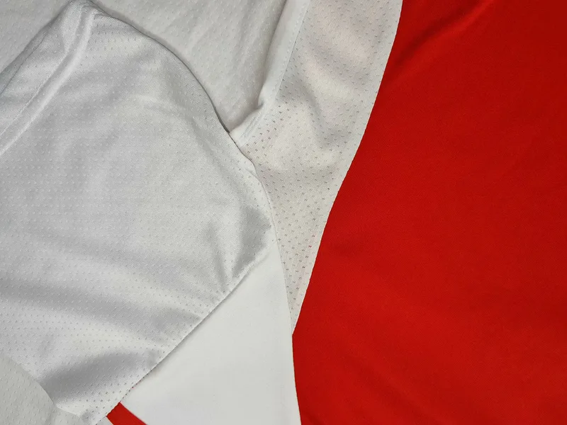 Colo-Colo 2024/25 Third Shirt Short Sleeve Red — 1