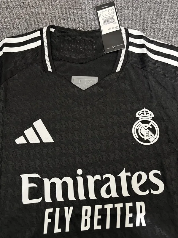 Real Madrid 2025/26 Camiseta Black