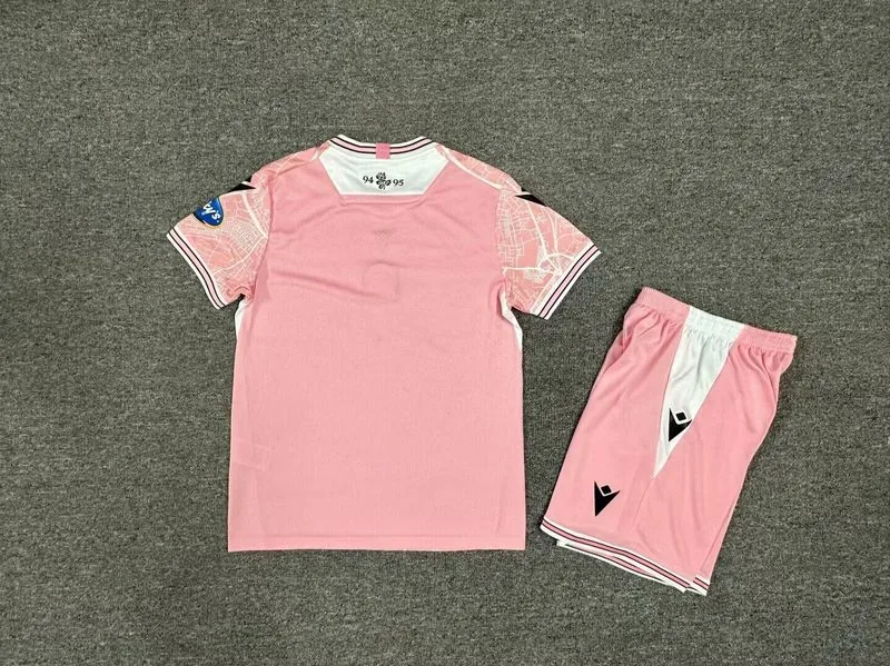 Blackburn Rovers 2024/25 Kids Kit — 1