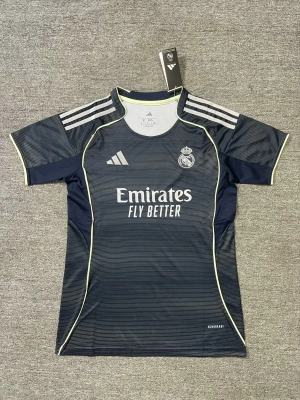Real Madrid 2025/26 Extérieur Maillot Femme