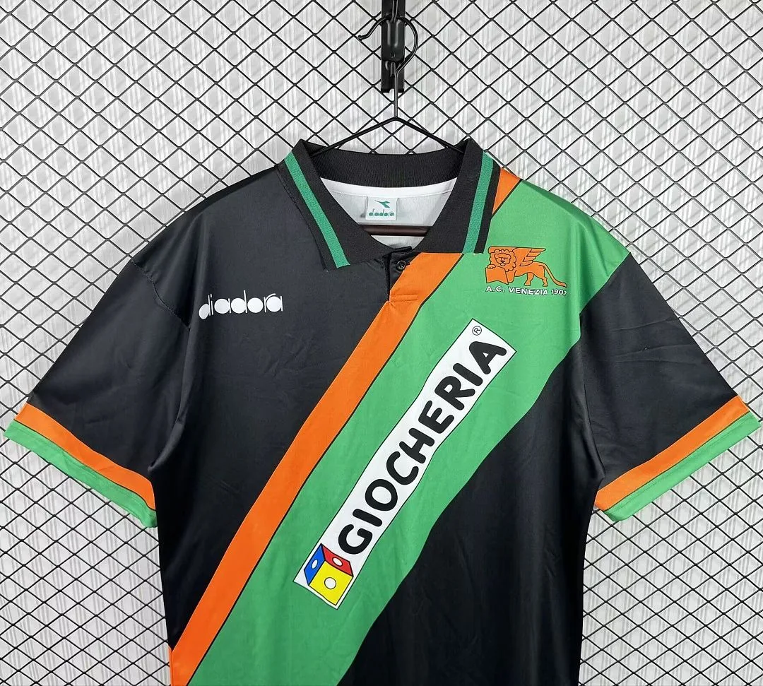 Venezia 1992/93 Heim Trikot — 2