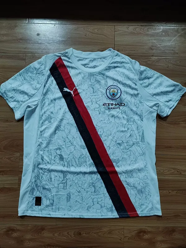 Manchester City 2025/26 Away Shirt — 2