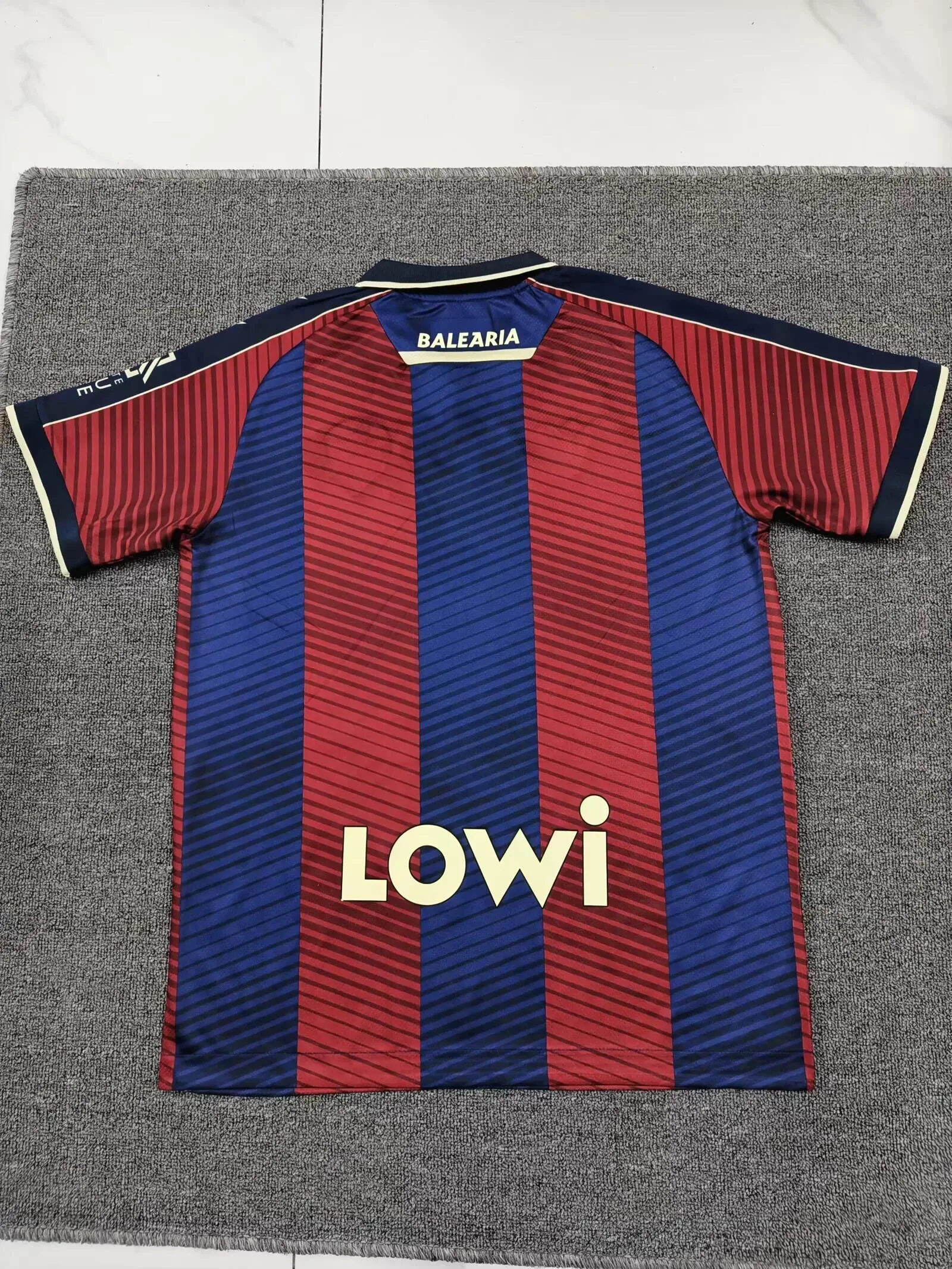 Levante 2025/26 Domicile Maillot — 2