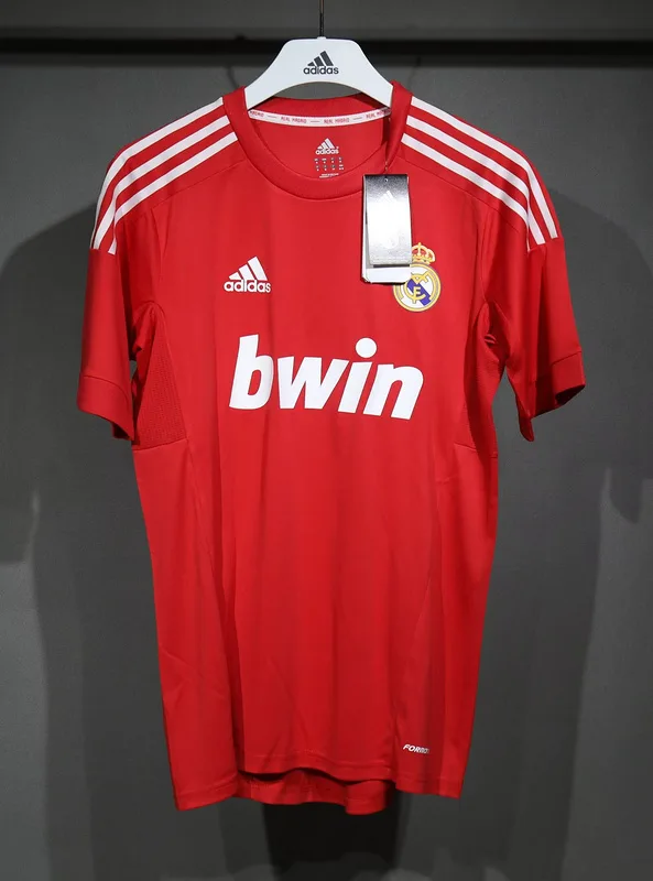 Real Madrid 2011/12 Ausweich Trikot Spielerversion — 2