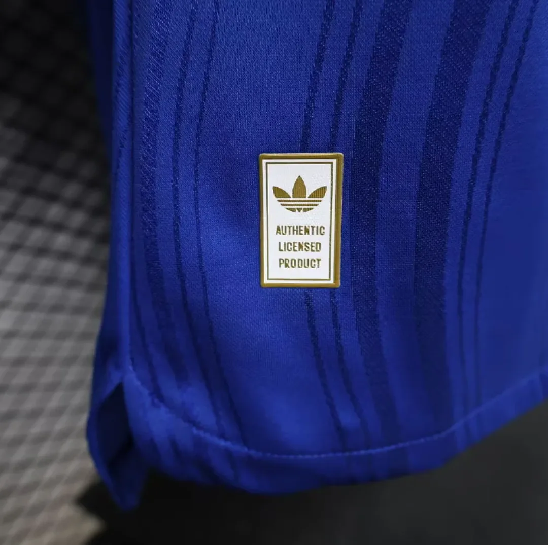 Manchester United 2026/27 Auswärts Trikot Langarm Spielerversion Blue — 1