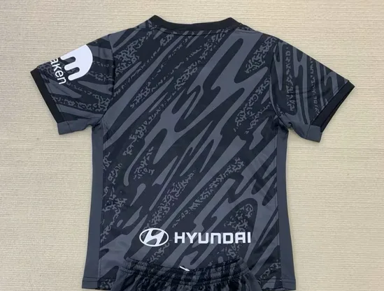 Atlético Madrid 2024/25 Goalkeeper Shirt Black — 1