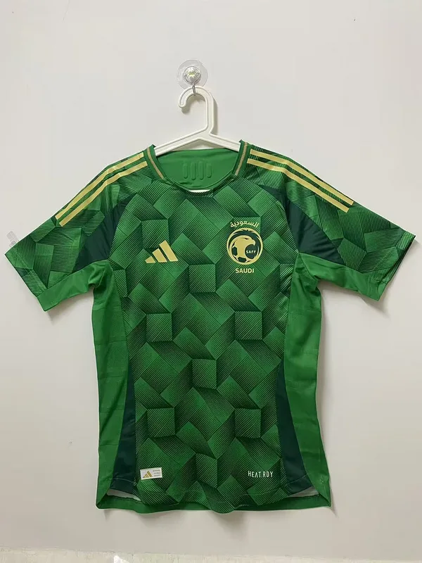 Arabia Saudí 2025/26 Primera Equipación Camiseta Versión Jugador
