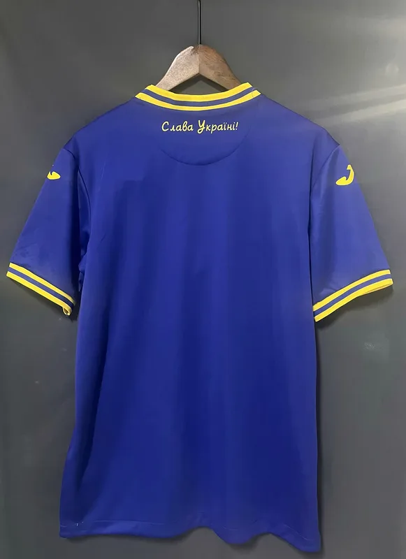Ukraine 2021/22 Auswärts Trikot