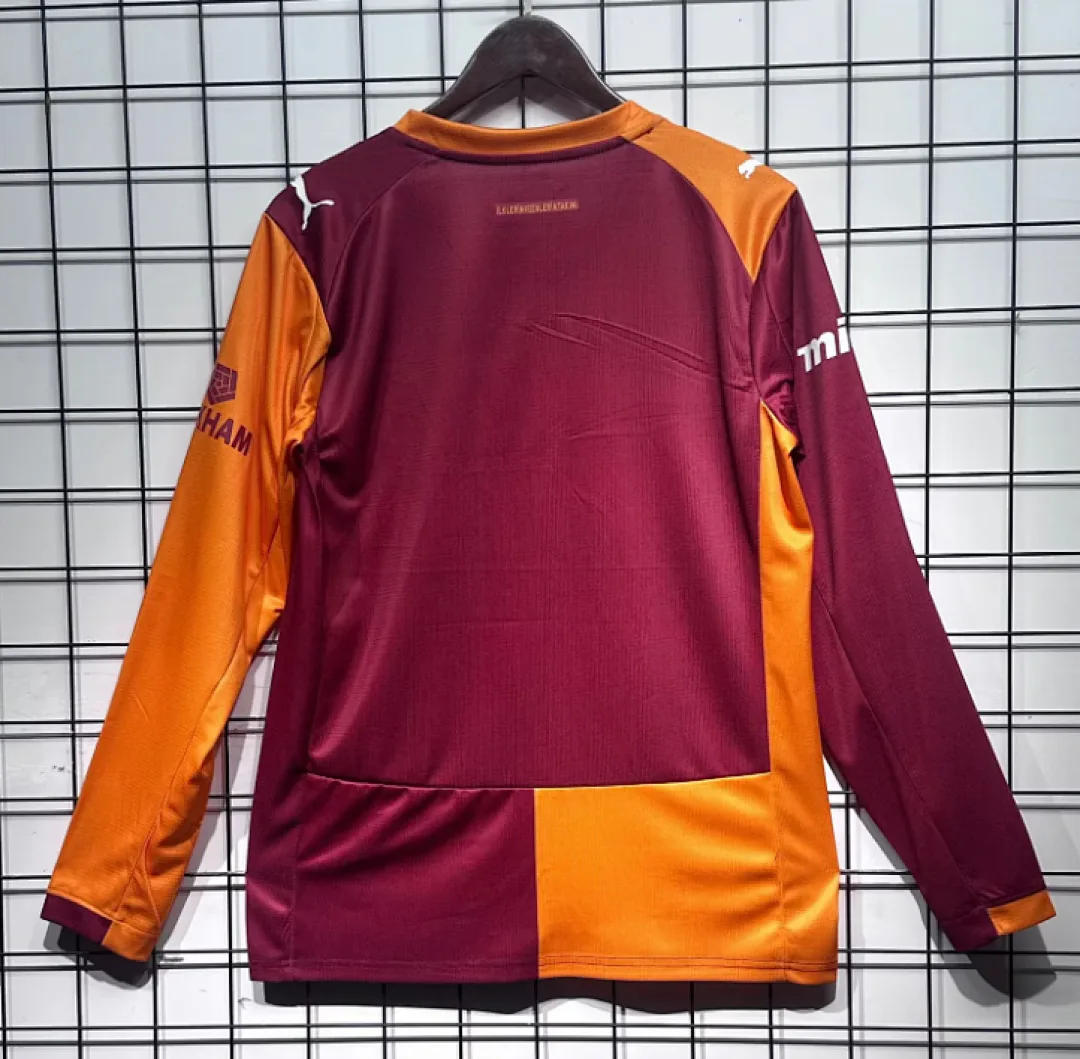 Galatasaray 2025/26 Home Shirt Long Sleeve