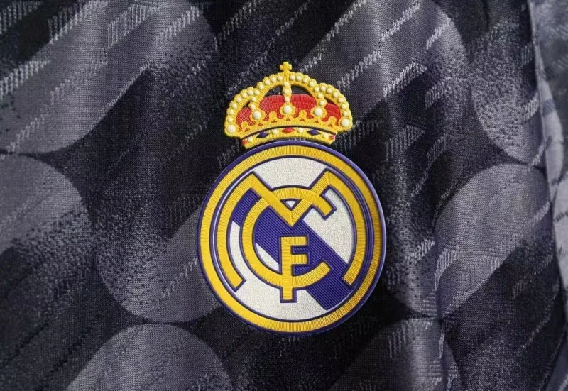 Real Madrid 2023/24 Away Shirt Player Version — 2