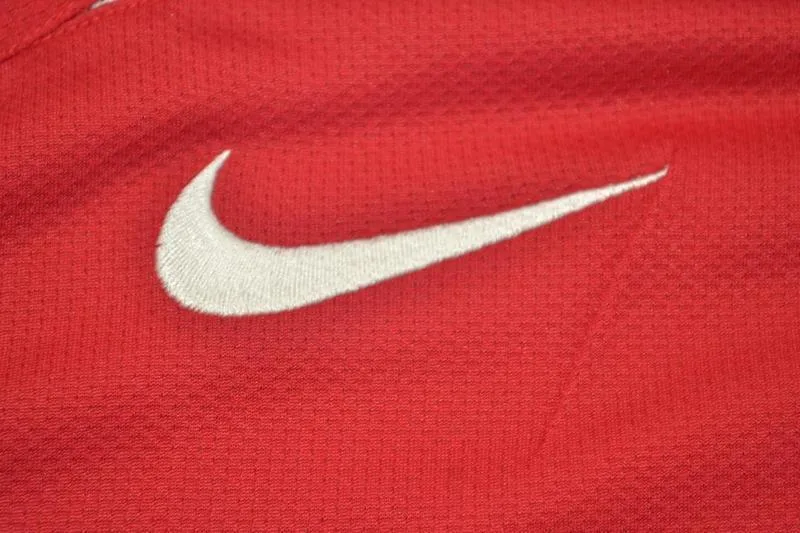 Manchester United 2005/06 Home Shirt